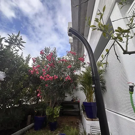 公寓 3bed Apartment- Garden Private Pool Free Parking *