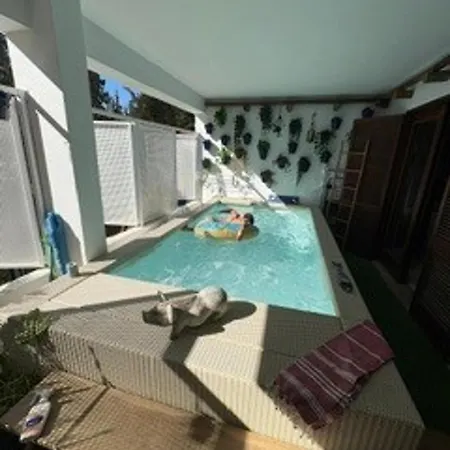 公寓 3bed Apartment- Garden Private Pool Free Parking *